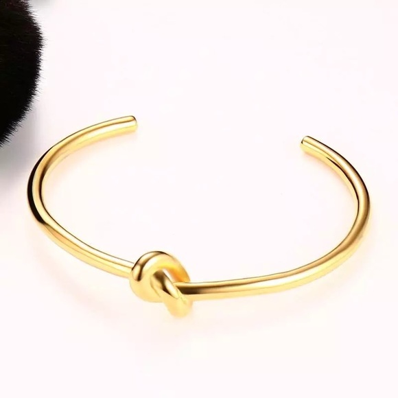 Stainless steel trendy round bracelet - Picture 4 of 6